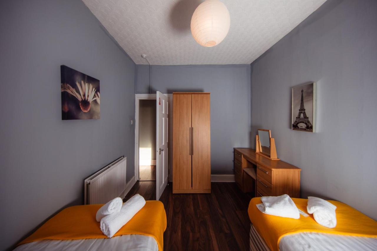 Super Central 4Bedroom Apartment At The Meadows Edinburgh Dış mekan fotoğraf