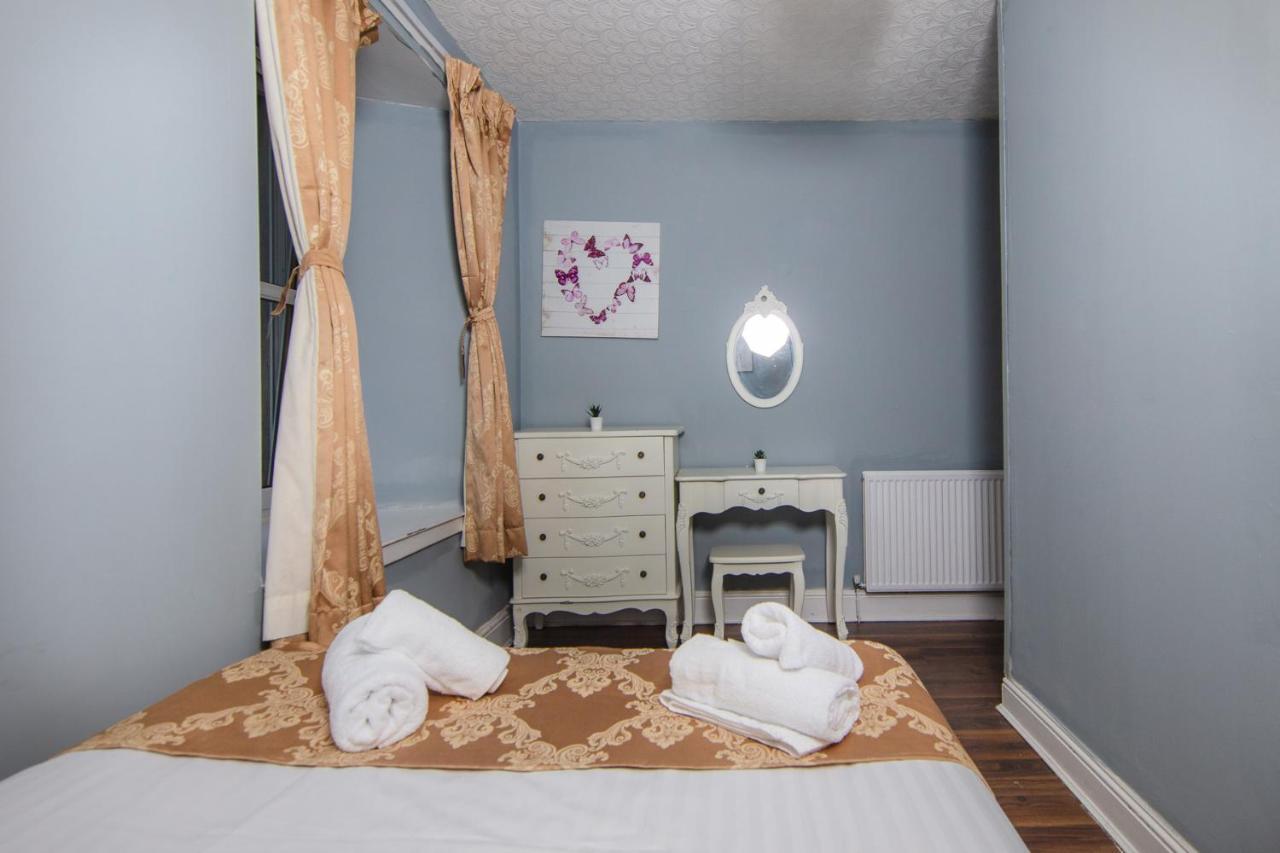 Super Central 4Bedroom Apartment At The Meadows Edinburgh Dış mekan fotoğraf