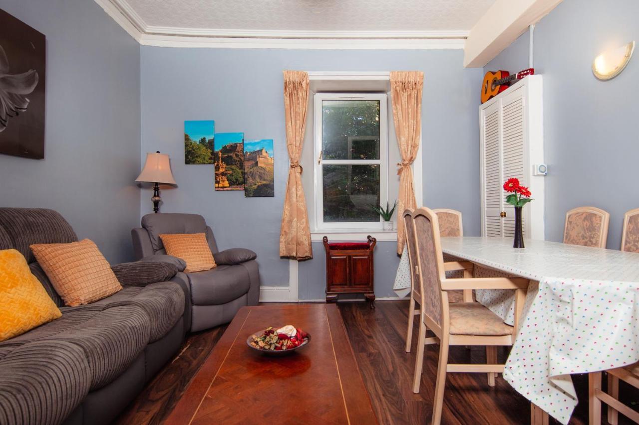 Super Central 4Bedroom Apartment At The Meadows Edinburgh Dış mekan fotoğraf