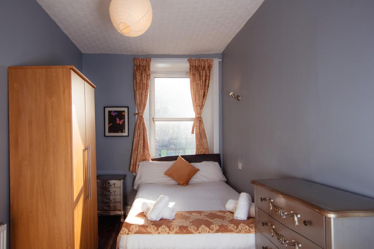 Super Central 4Bedroom Apartment At The Meadows Edinburgh Dış mekan fotoğraf
