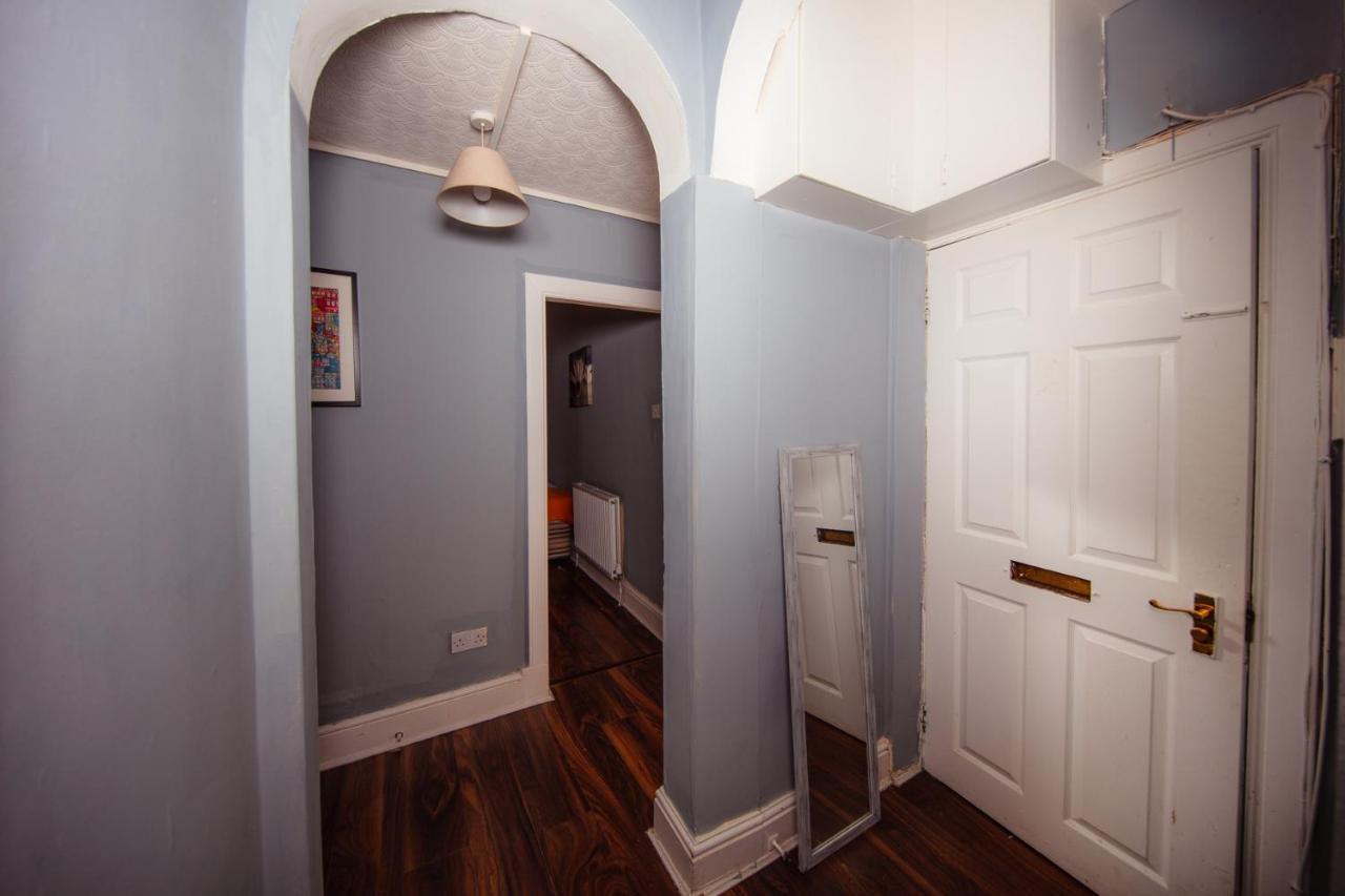 Super Central 4Bedroom Apartment At The Meadows Edinburgh Dış mekan fotoğraf