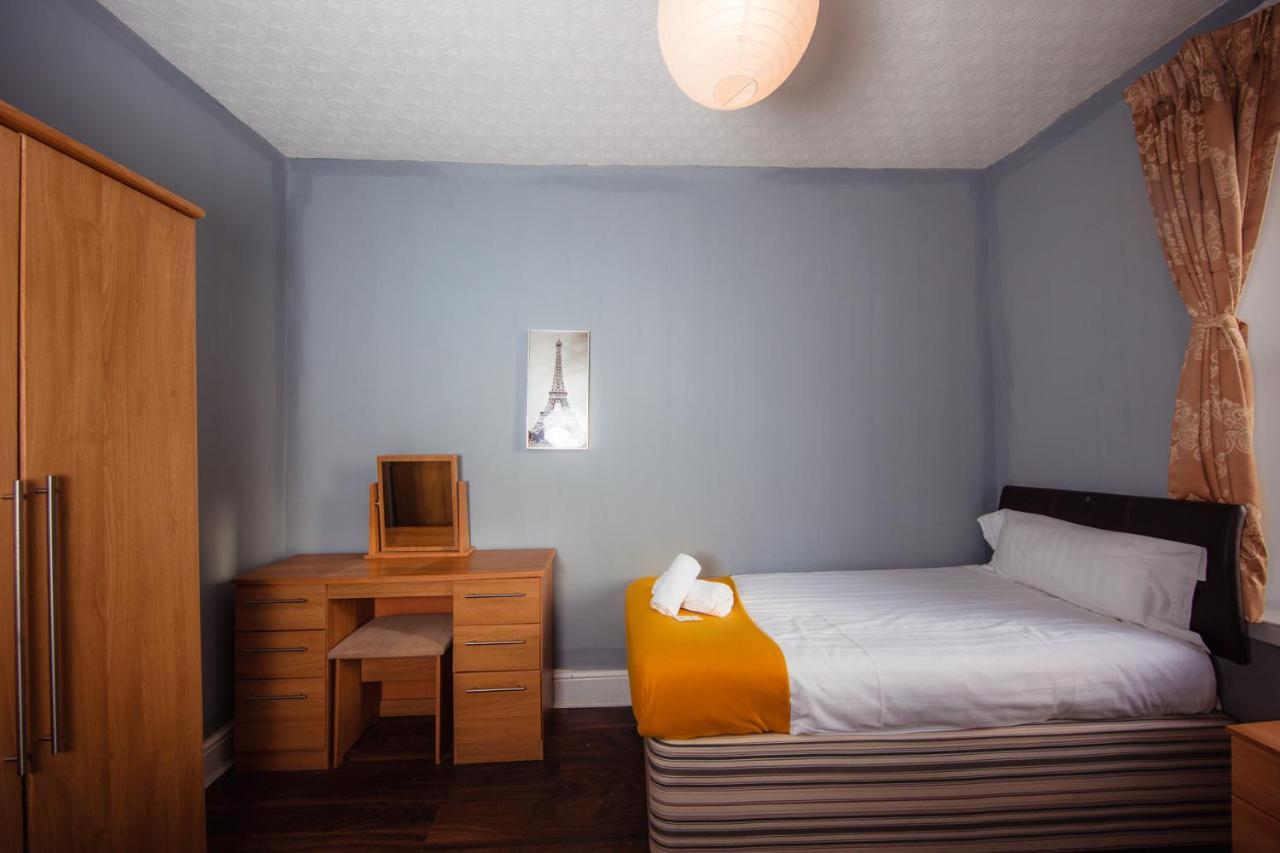 Super Central 4Bedroom Apartment At The Meadows Edinburgh Dış mekan fotoğraf